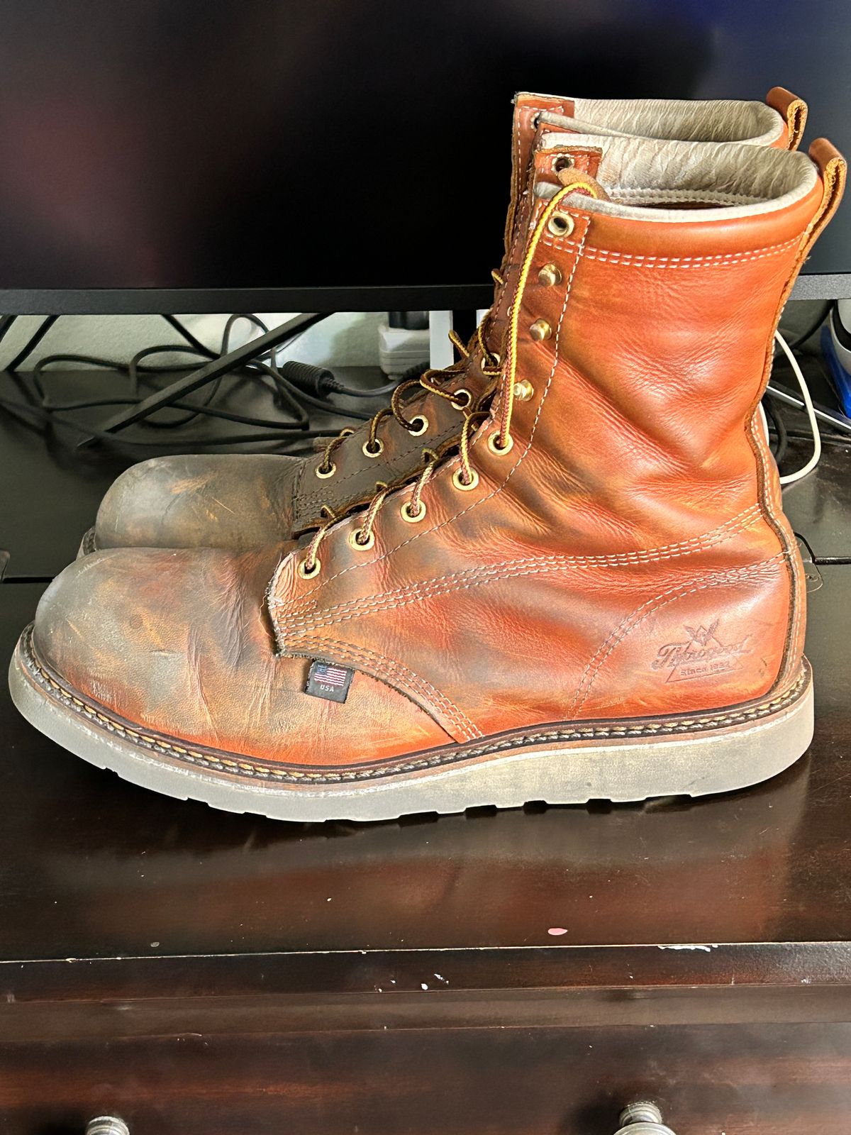 Photo by Mikejones100 on December 3, 2023 of the Thorogood 8" Plain Toe in Tobacco Gladiator Oil-Tanned.