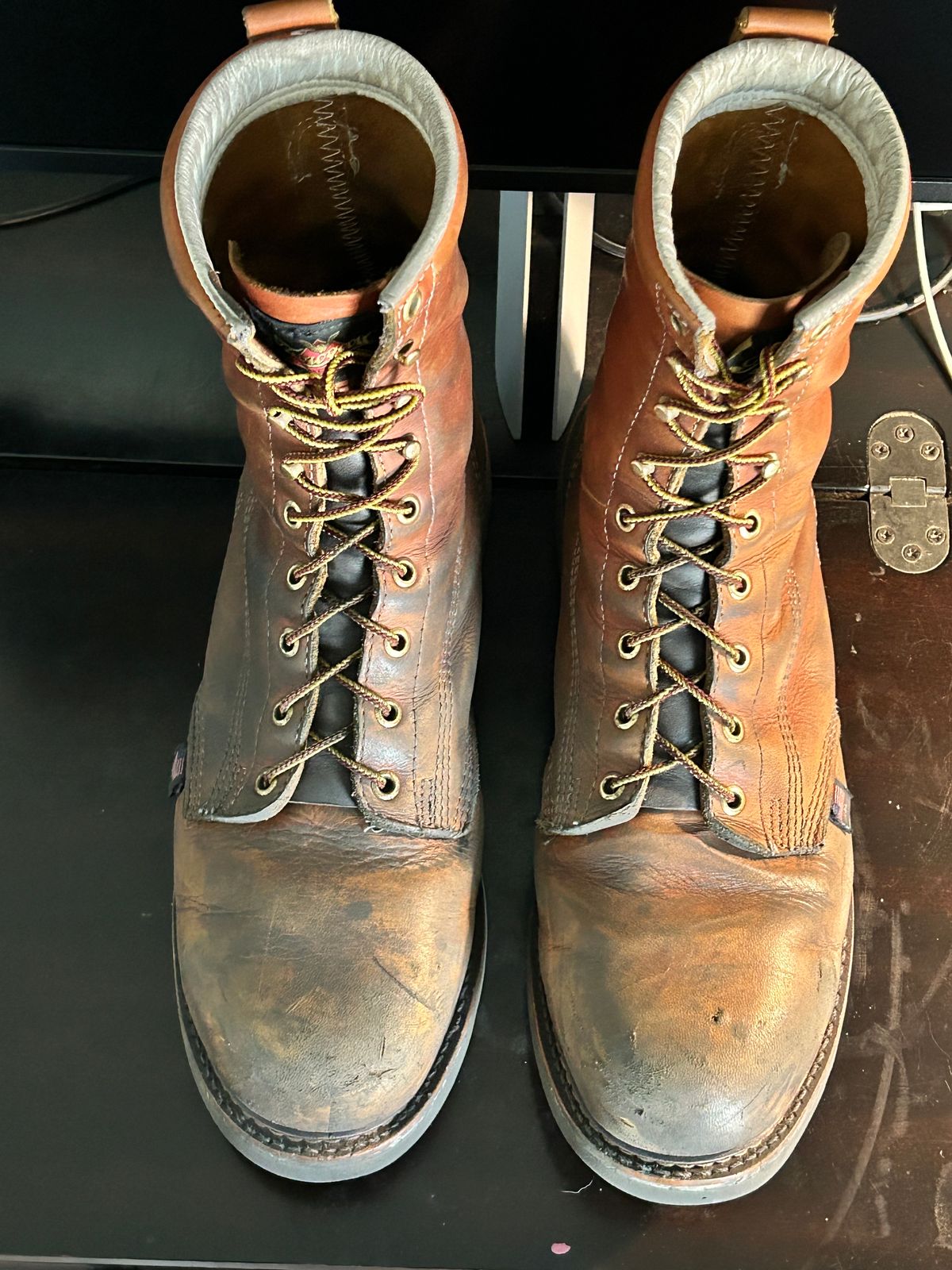 Photo by Mikejones100 on January 2, 2024 of the Thorogood 8" Plain Toe in Tobacco Gladiator Oil-Tanned.