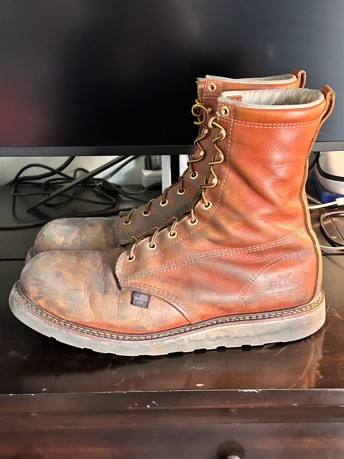 Photo by Mikejones100 on January 2, 2024 of the Thorogood 8" Plain Toe in Tobacco Gladiator Oil-Tanned.