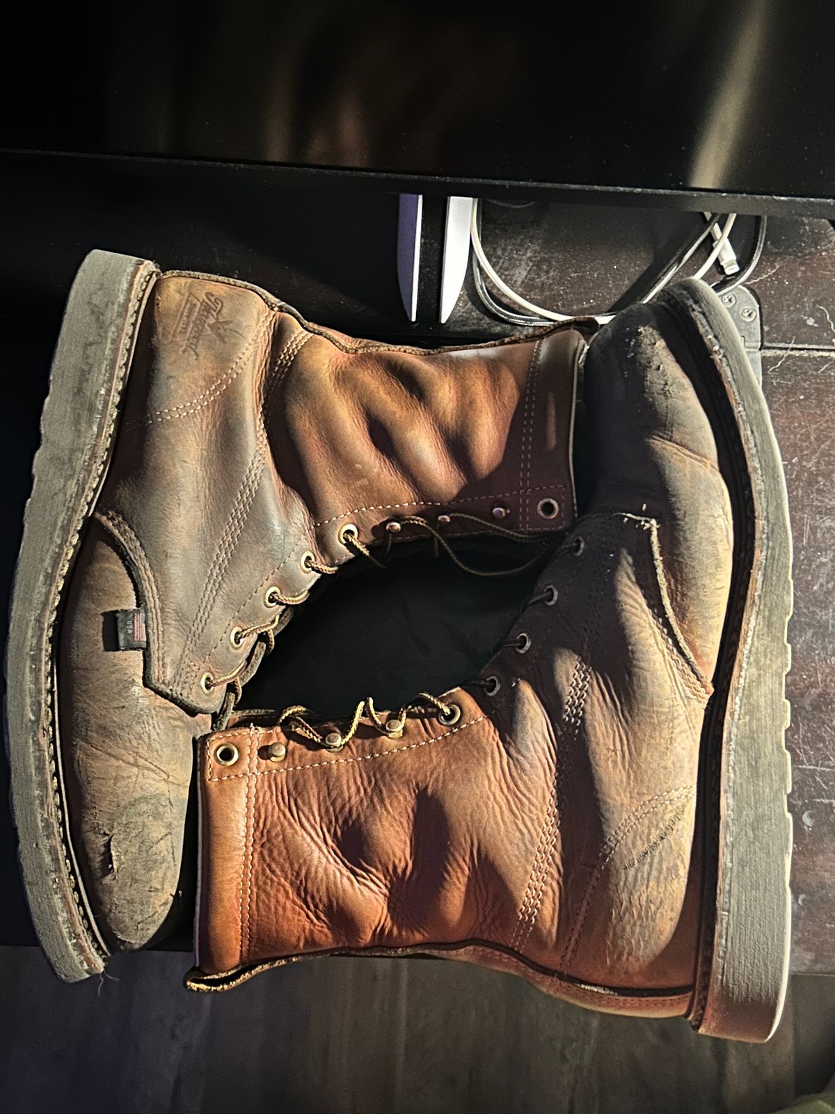 Photo by Mikejones100 on February 5, 2024 of the Thorogood 8" Plain Toe in Tobacco Gladiator Oil-Tanned.
