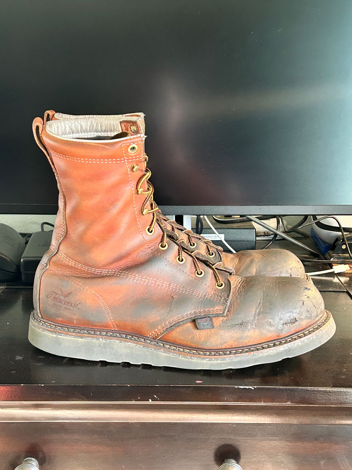 Photo by Mikejones100 on April 5, 2024 of the Thorogood 8" Plain Toe in Tobacco Gladiator Oil-Tanned.