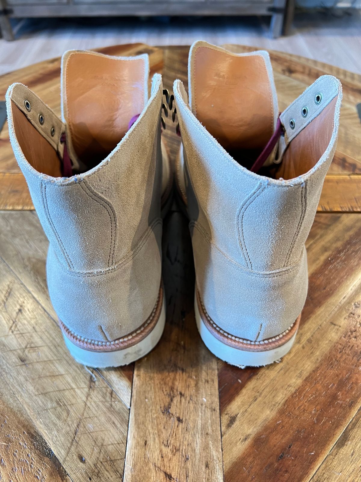 Photo by DMSR64 on November 3, 2023 of the Grant Stone Diesel Boot in C.F. Stead Tan Repello Calf Suede.
