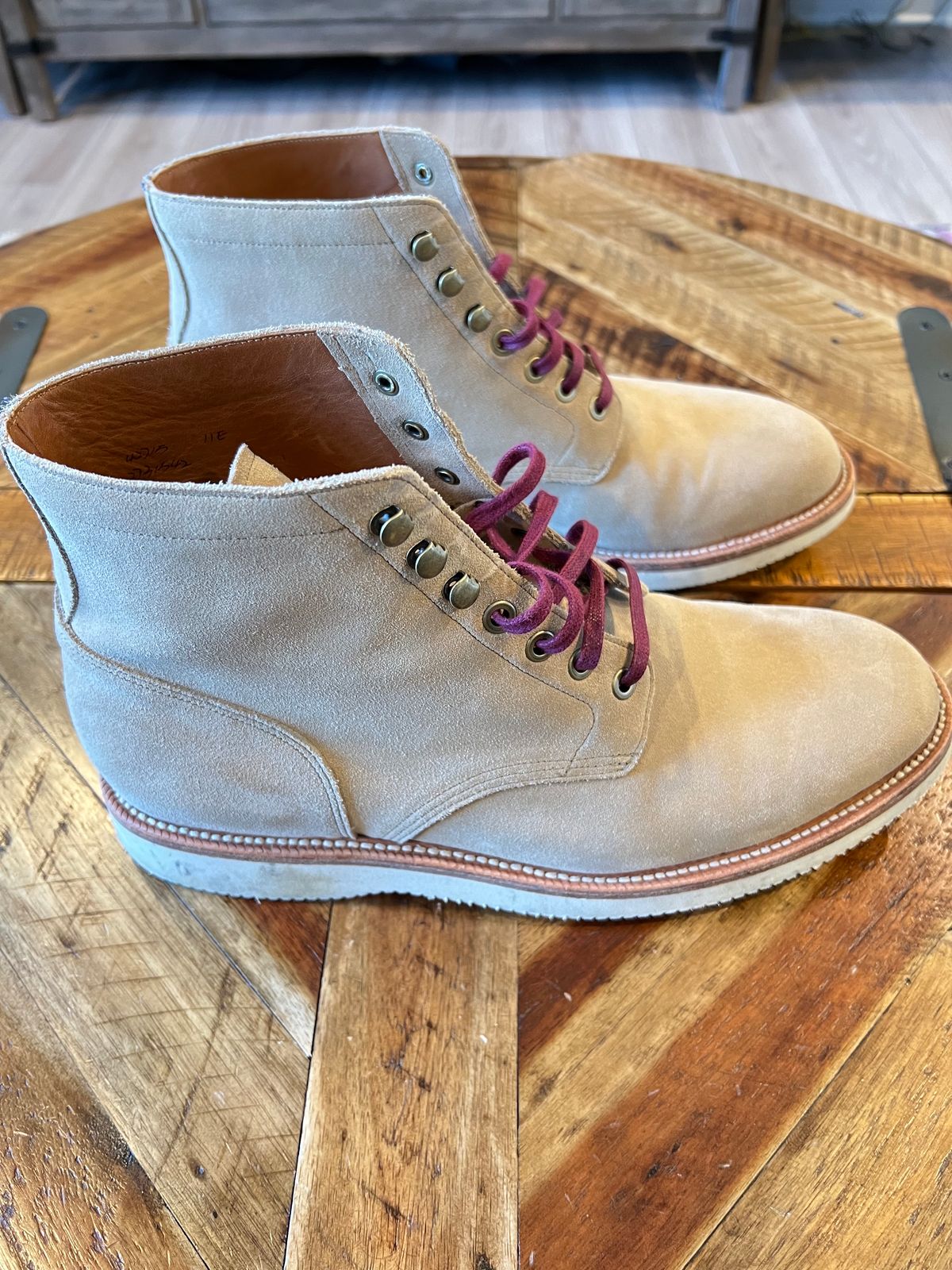 Photo by DMSR64 on November 3, 2023 of the Grant Stone Diesel Boot in C.F. Stead Tan Repello Calf Suede.