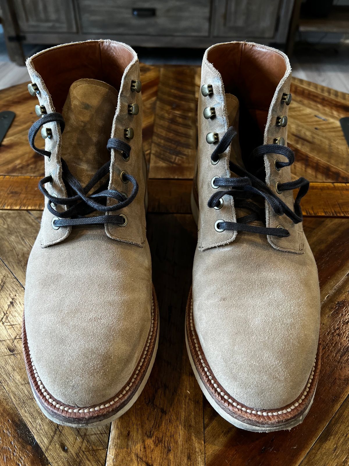 Photo by DMSR64 on January 2, 2024 of the Grant Stone Diesel Boot in C.F. Stead Tan Repello Calf Suede.