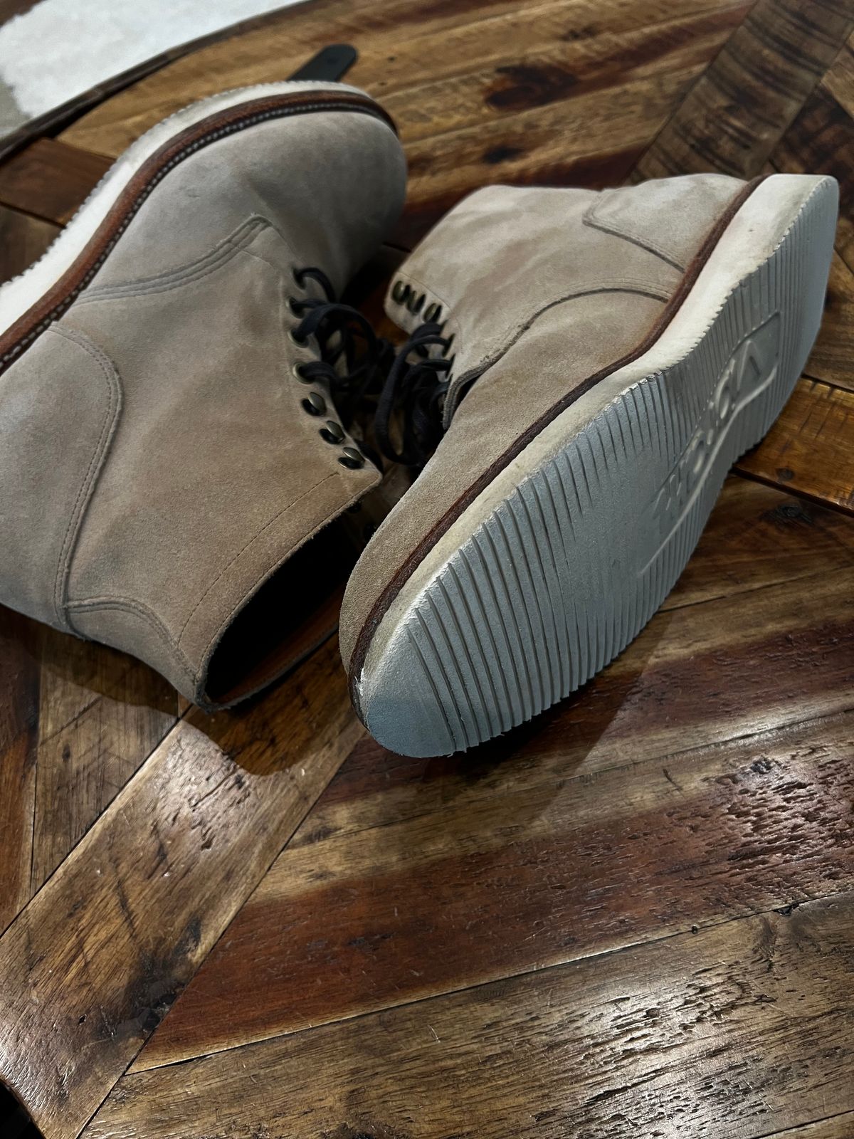 Photo by DMSR64 on April 4, 2024 of the Grant Stone Diesel Boot in C.F. Stead Tan Repello Calf Suede.