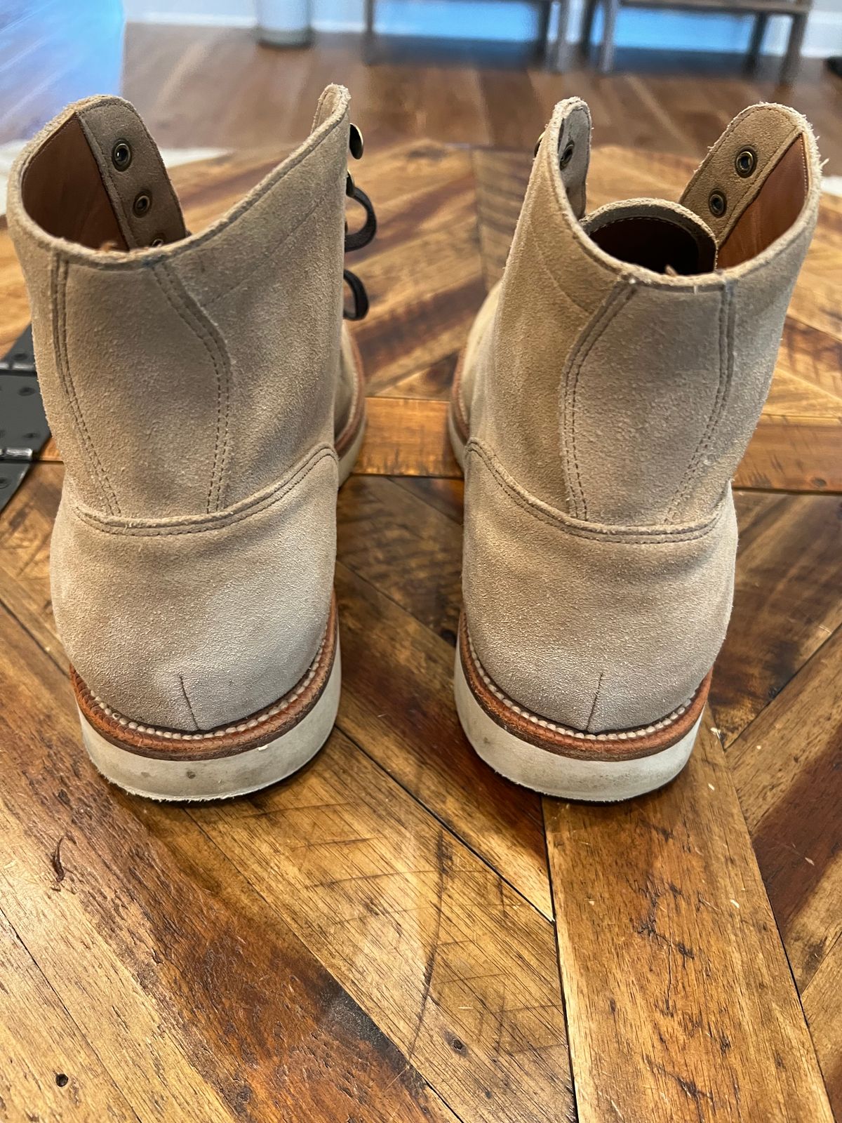 Photo by DMSR64 on April 4, 2024 of the Grant Stone Diesel Boot in C.F. Stead Tan Repello Calf Suede.