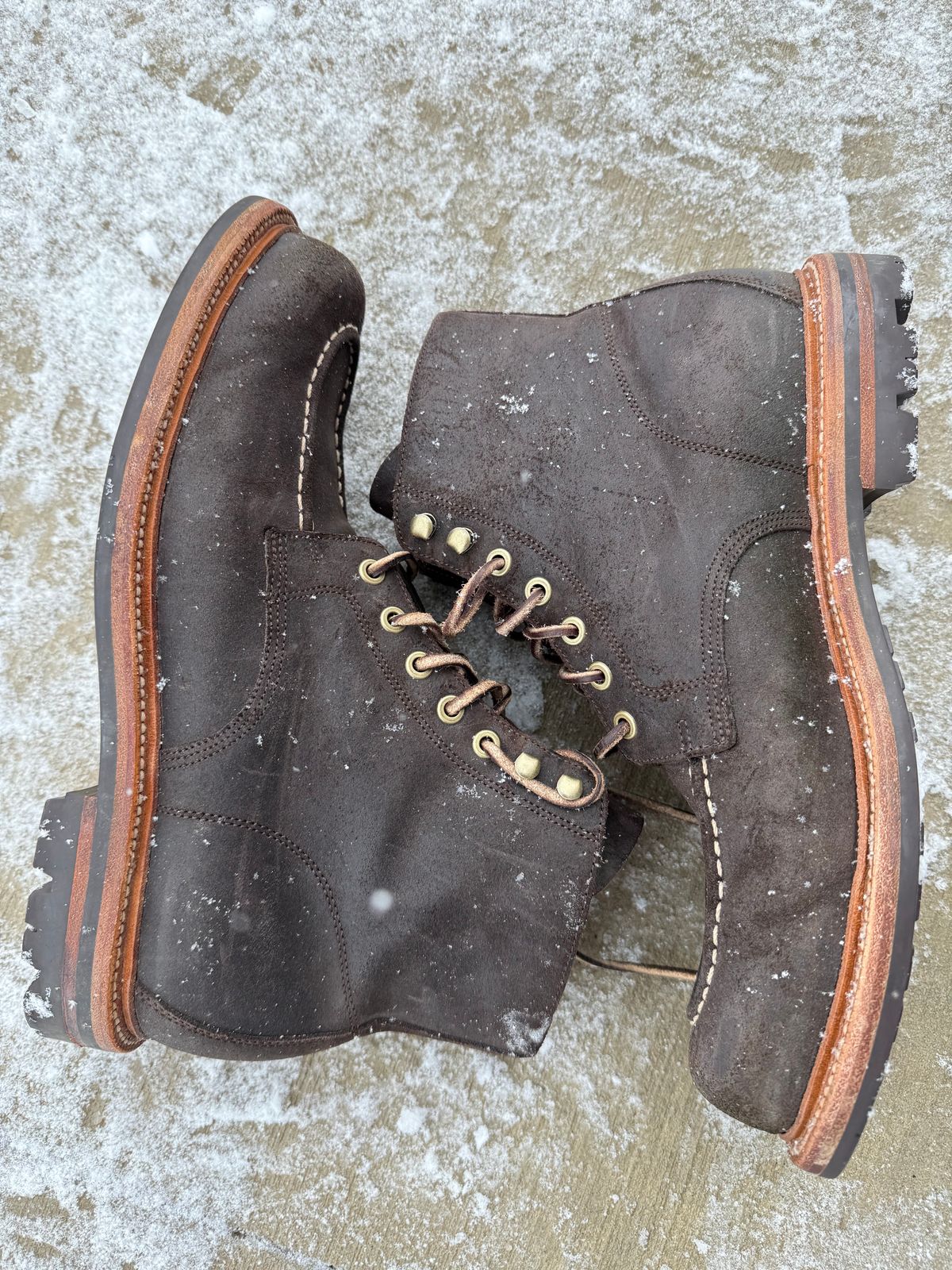 Photo by DMSR64 on January 4, 2025 of the Grant Stone Brass Boot in C.F. Stead Earth Waxy Commander Suede.