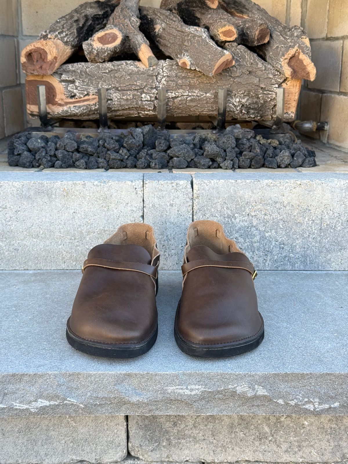 Photo by DMSR64 on October 1, 2025 of the Aurora Shoe Co. Middle English in Horween Dark Olive Chromexcel.