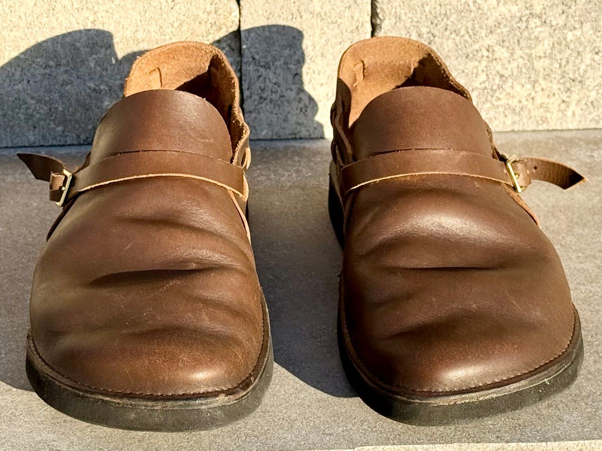 Photo by DMSR64 on November 3, 2025 of the Aurora Shoe Co. Middle English in Horween Dark Olive Chromexcel.