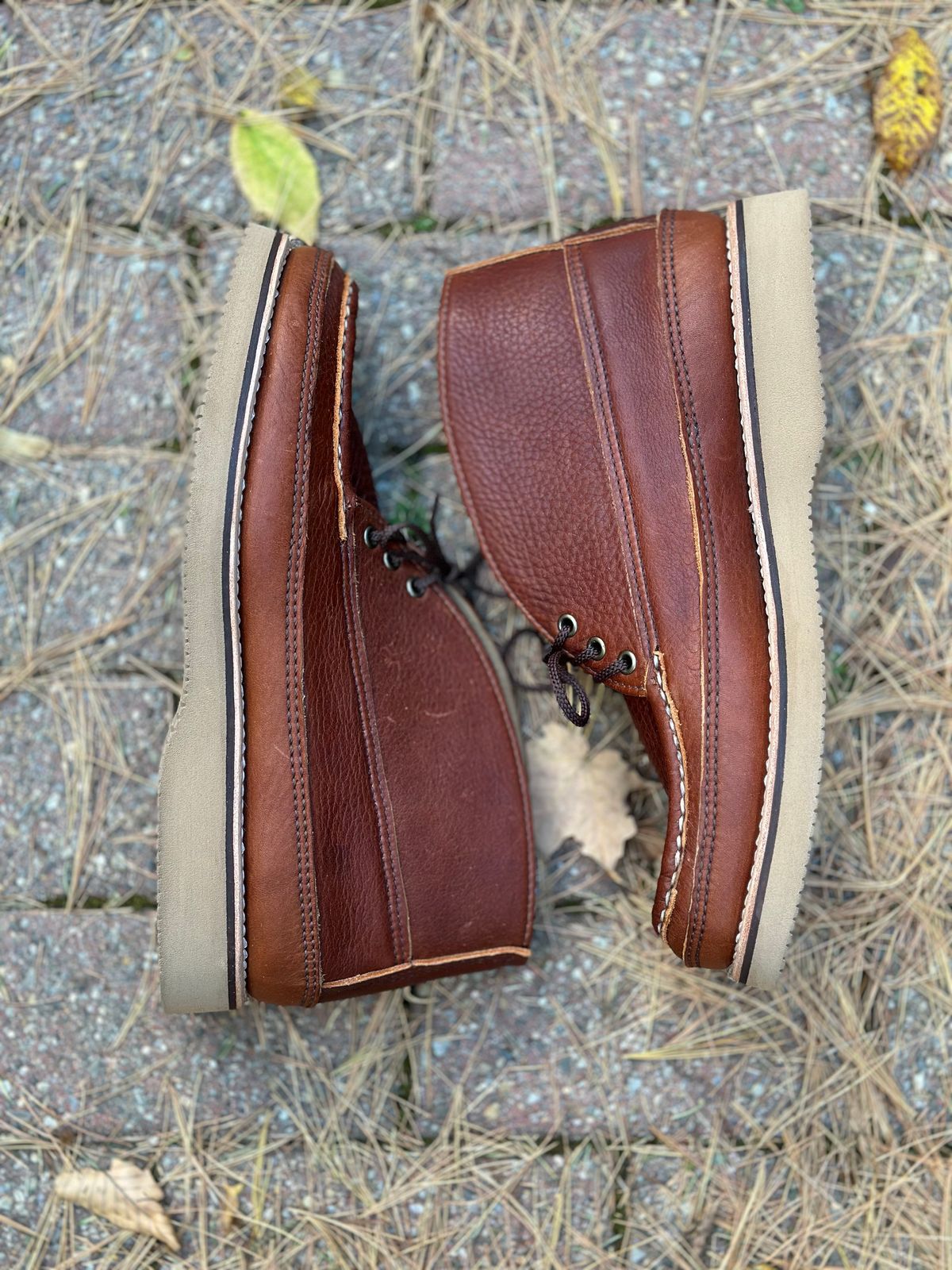 Photo by stitchdown on October 15, 2024 of the Russell Moccasin Co. Sporting Clays Chukka in Seidel Lt Saddle Adirondack.