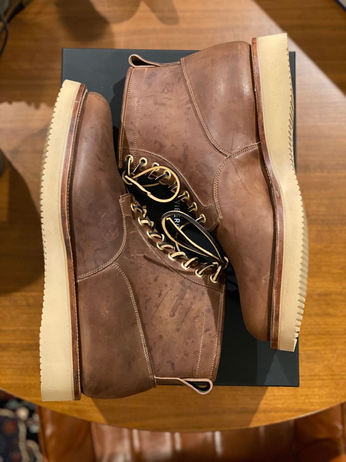 Photo by stitchdown on October 6, 2022 of the Viberg Scout Boot in Horween Crust Natural M's Workshoe Butt.