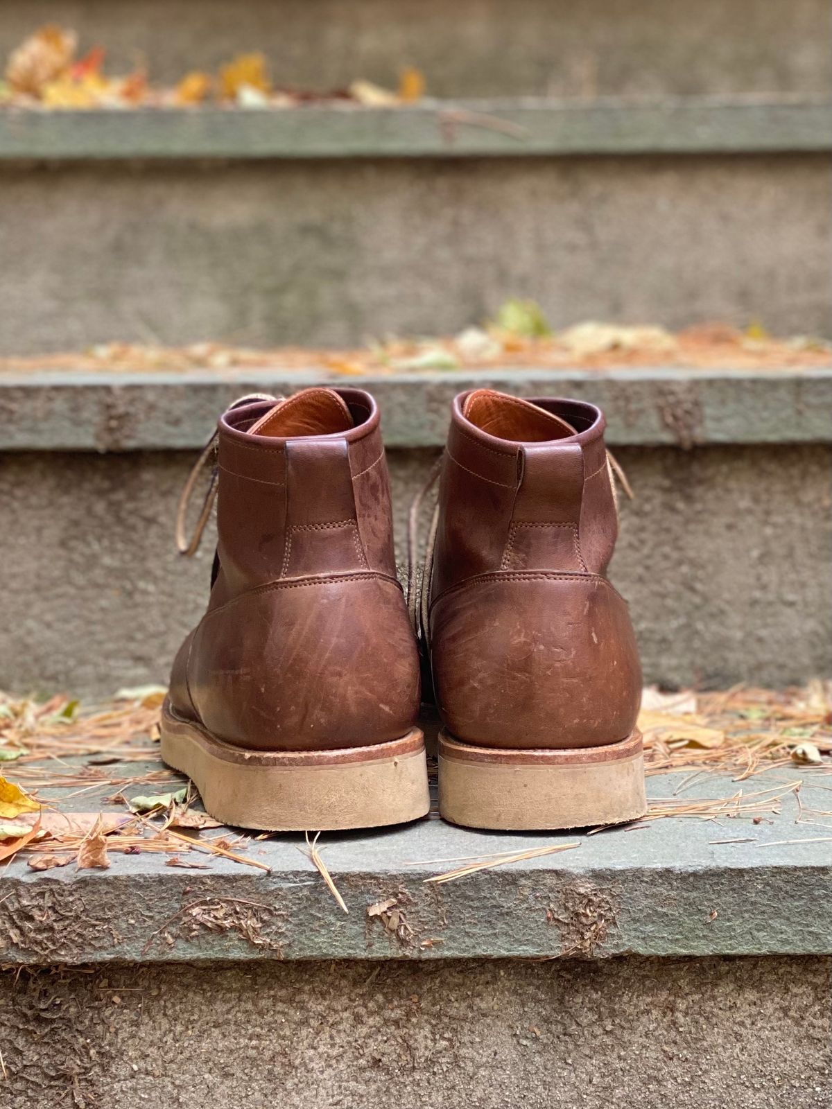 Photo by stitchdown on November 2, 2022 of the Viberg Scout Boot in Horween Crust Natural M's Workshoe Butt.
