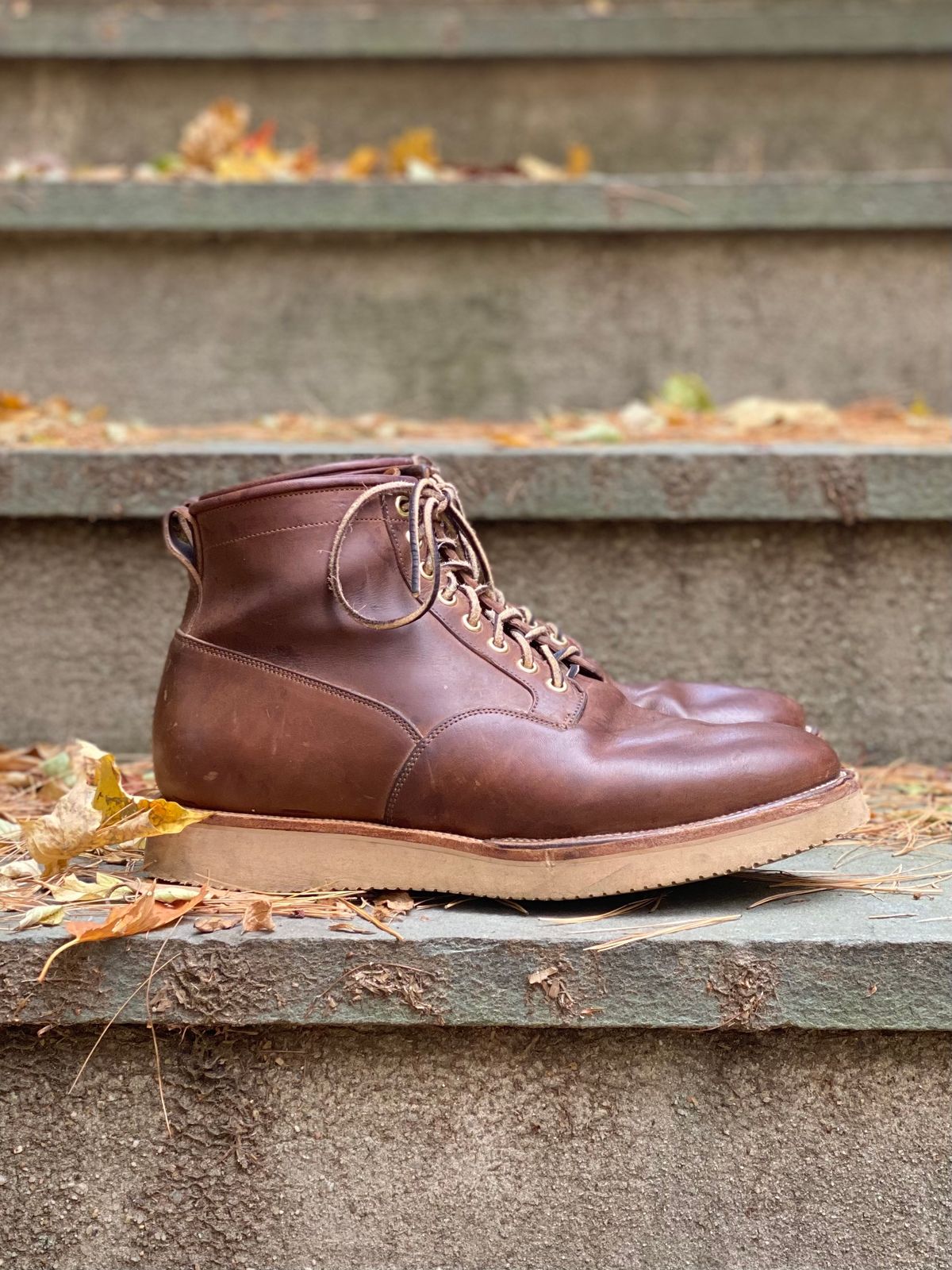 Photo by stitchdown on November 2, 2022 of the Viberg Scout Boot in Horween Crust Natural M's Workshoe Butt.