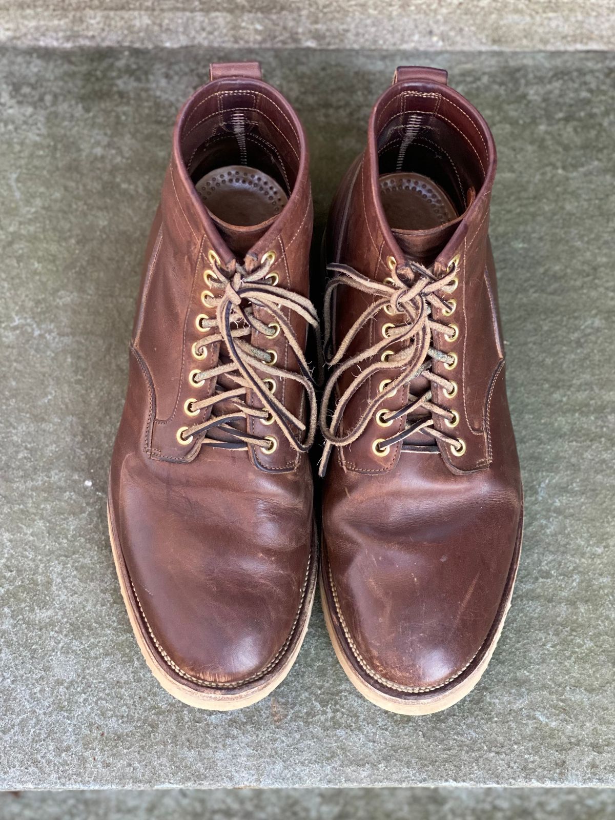 Photo by stitchdown on February 1, 2023 of the Viberg Scout Boot in Horween Crust Natural M's Workshoe Butt.