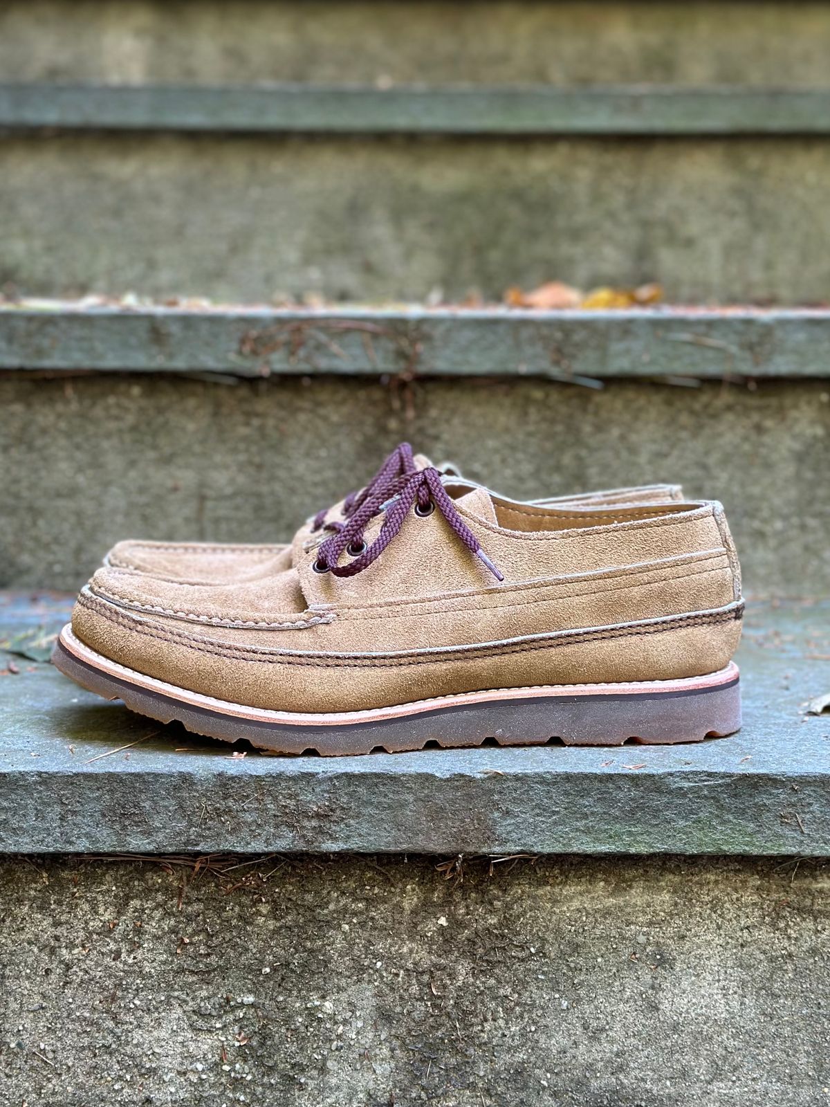 Photo by stitchdown on October 3, 2023 of the Russell Moccasin Co. Fishing Oxford in Tan Laramie Suede.