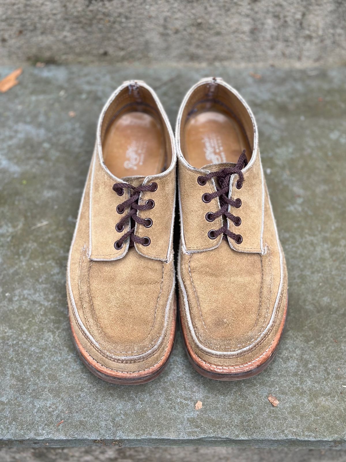 Photo by stitchdown on February 1, 2024 of the Russell Moccasin Co. Fishing Oxford in Tan Laramie Suede.