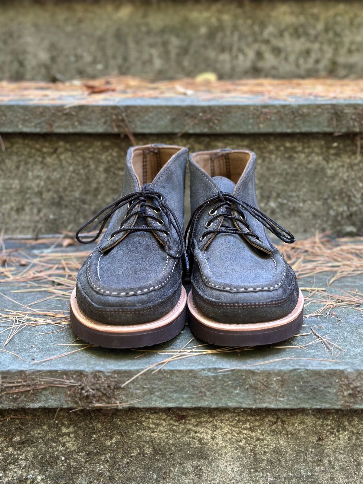Photo by stitchdown on October 3, 2025 of the Russell Moccasin Co. Sporting Clays Chukka in Horween Marine Field Roughout.