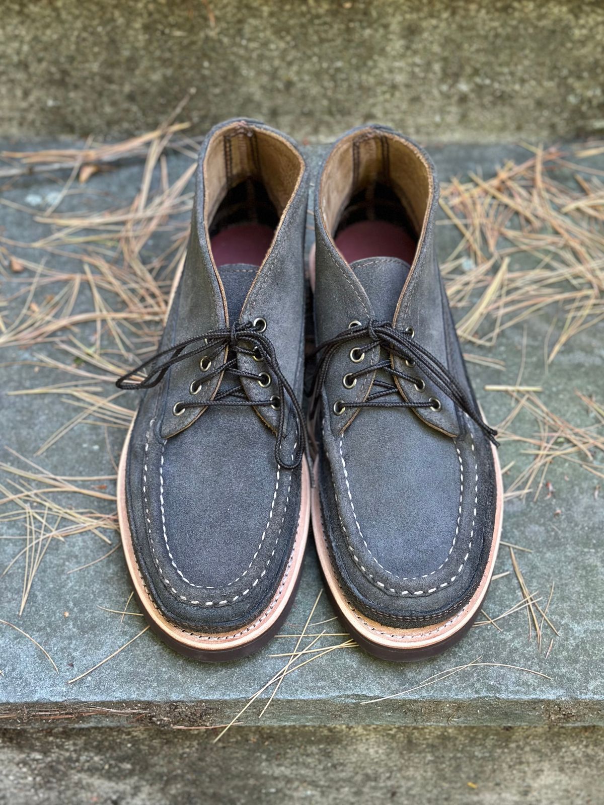 Photo by stitchdown on October 3, 2025 of the Russell Moccasin Co. Sporting Clays Chukka in Horween Marine Field Roughout.