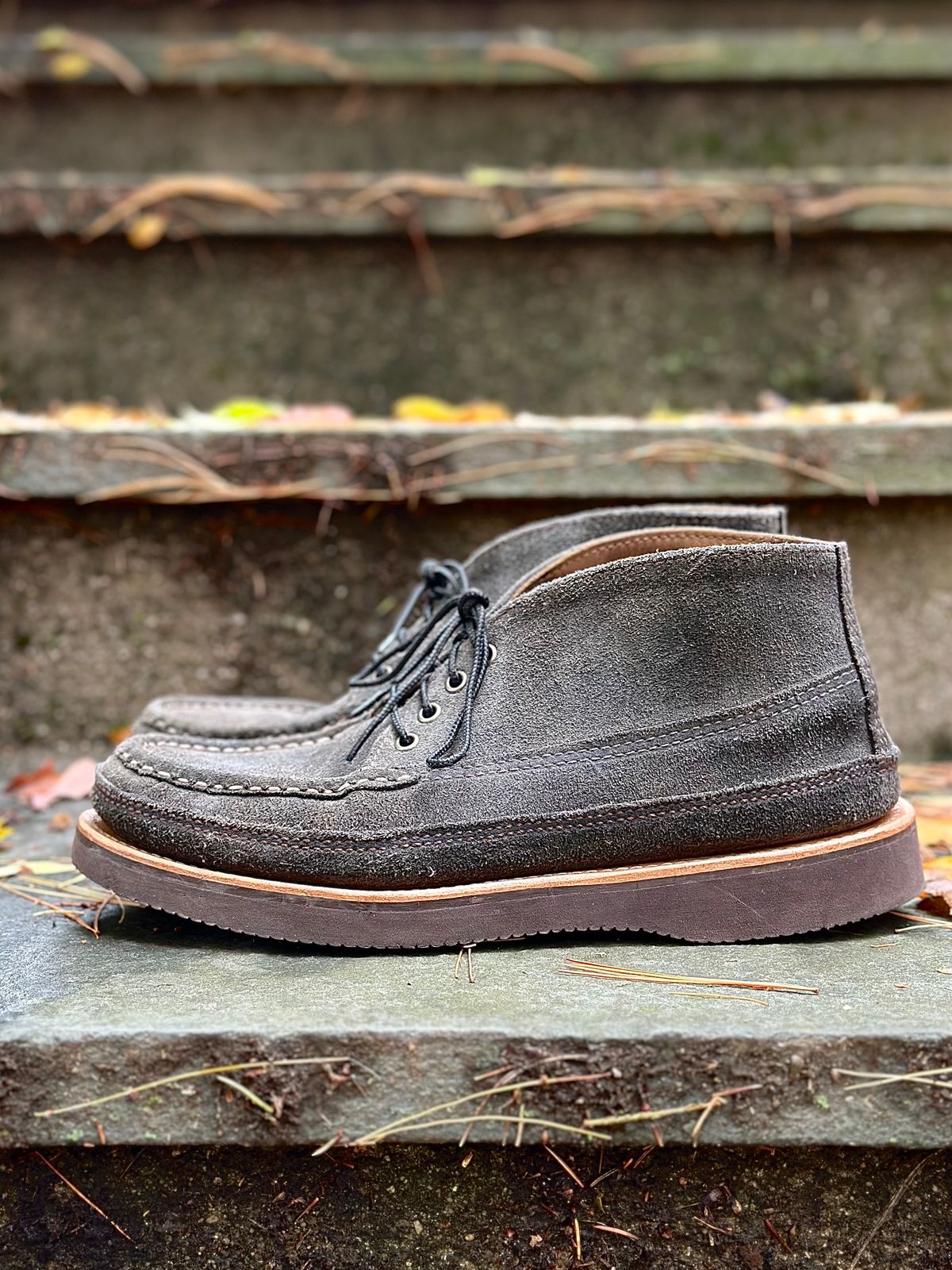 Photo by stitchdown on October 31, 2025 of the Russell Moccasin Co. Sporting Clays Chukka in Horween Marine Field Roughout.