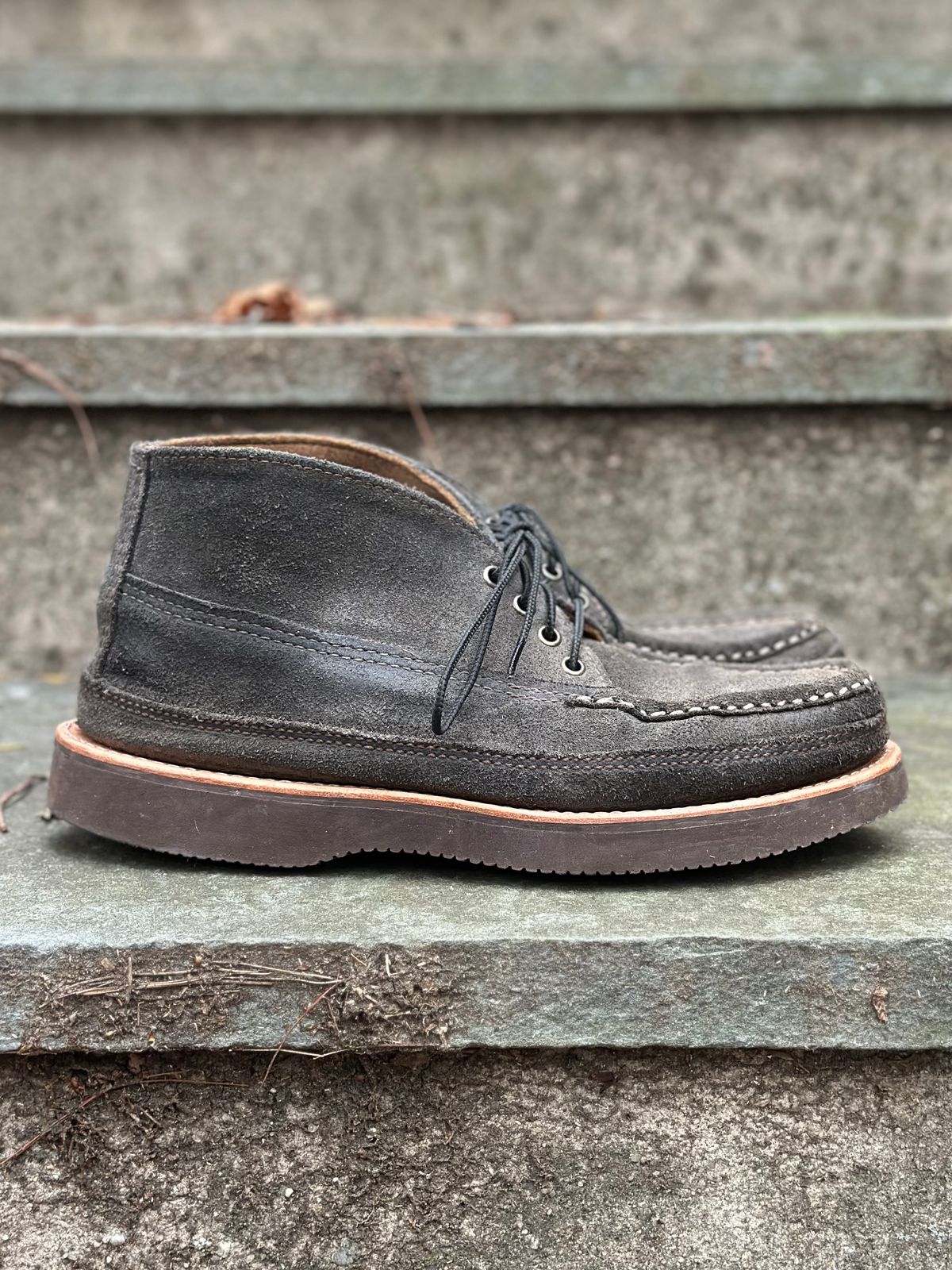 Photo by stitchdown on December 5, 2025 of the Russell Moccasin Co. Sporting Clays Chukka in Horween Marine Field Roughout.