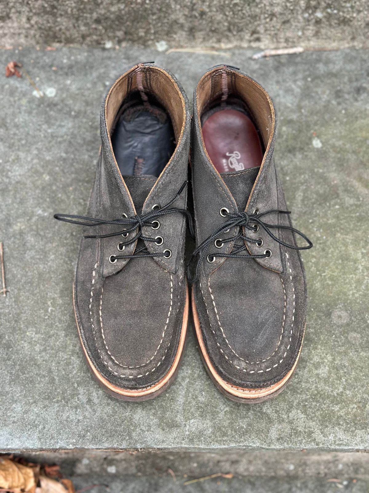 Photo by stitchdown on December 5, 2025 of the Russell Moccasin Co. Sporting Clays Chukka in Horween Marine Field Roughout.