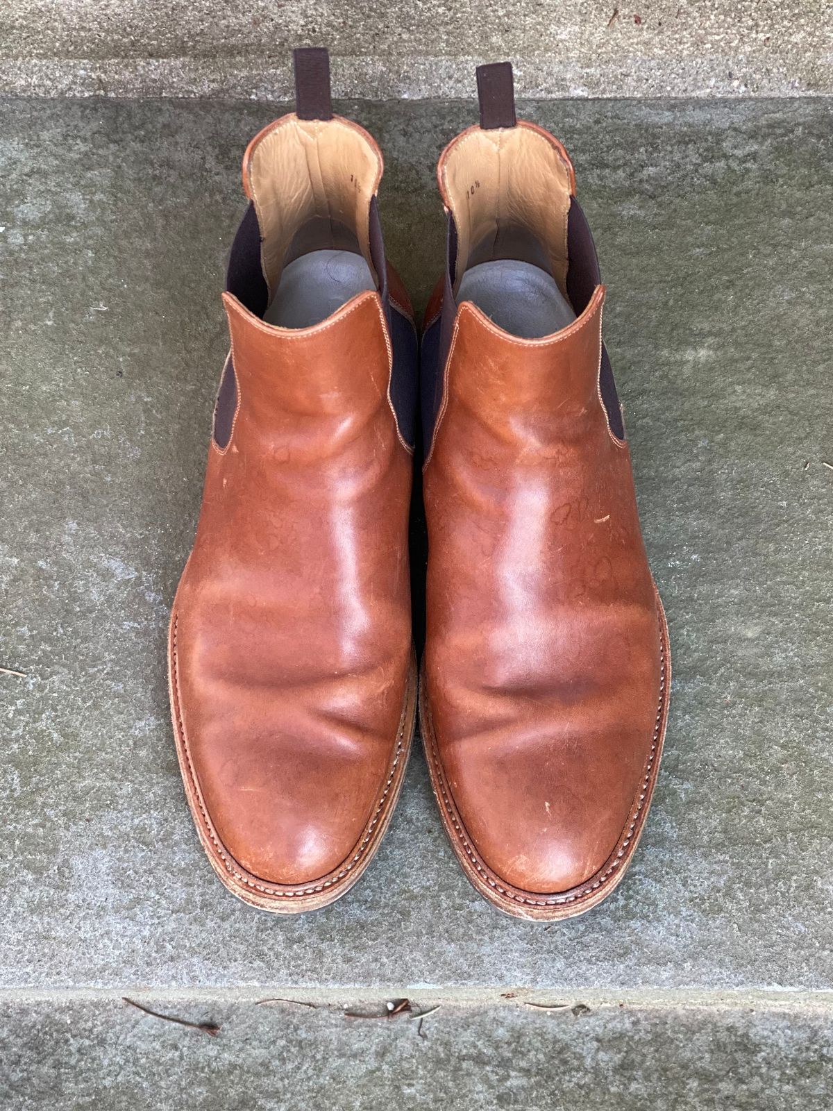 Photo by stitchdown on February 1, 2023 of the Rider Boot Co. Fritz in Maryam Toscanello Horsebutt.