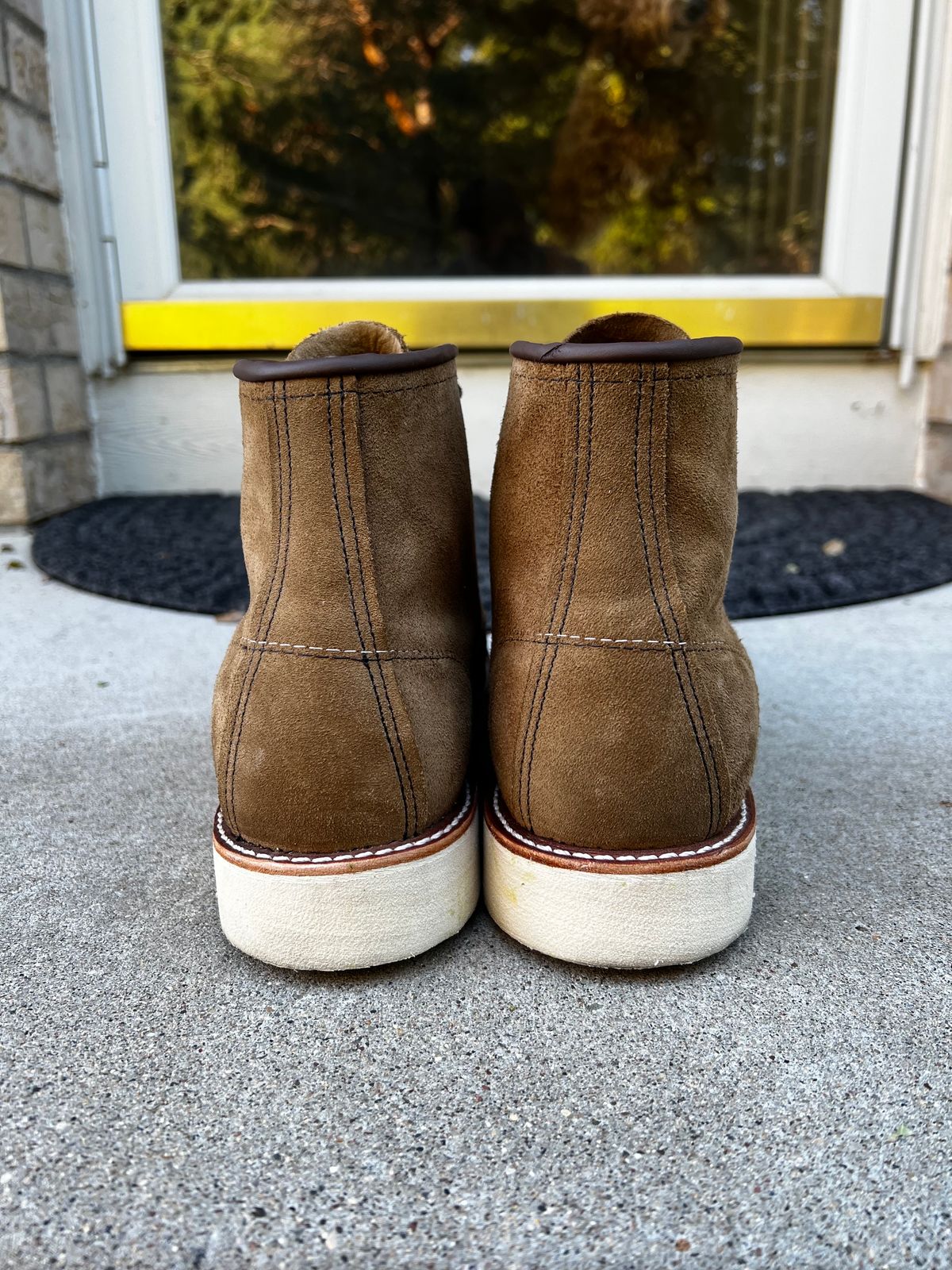 Photo by josiahmayo on October 11, 2023 of the Red Wing 6-Inch Classic Moc in S.B. Foot Olive Mohave Roughout.