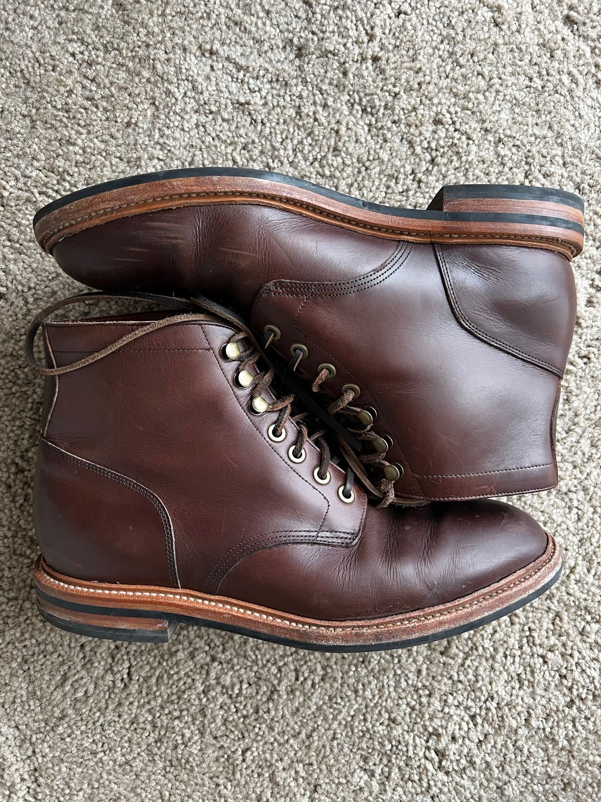 Photo by josiahmayo on January 4, 2023 of the Grant Stone Diesel Boot in Horween Crimson Chromexcel.