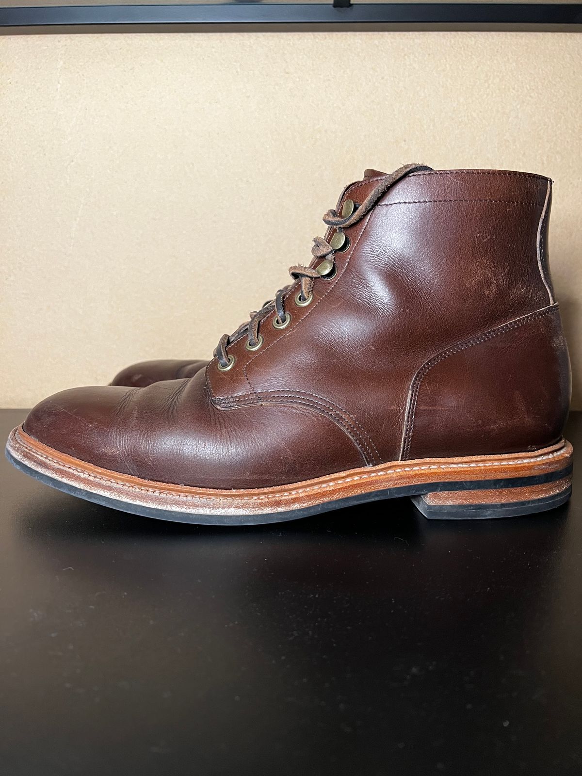 Photo by josiahmayo on March 6, 2023 of the Grant Stone Diesel Boot in Horween Crimson Chromexcel.