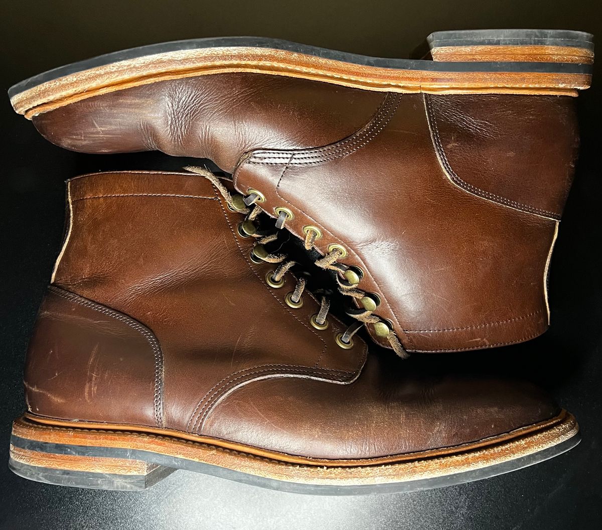 Photo by josiahmayo on March 6, 2023 of the Grant Stone Diesel Boot in Horween Crimson Chromexcel.