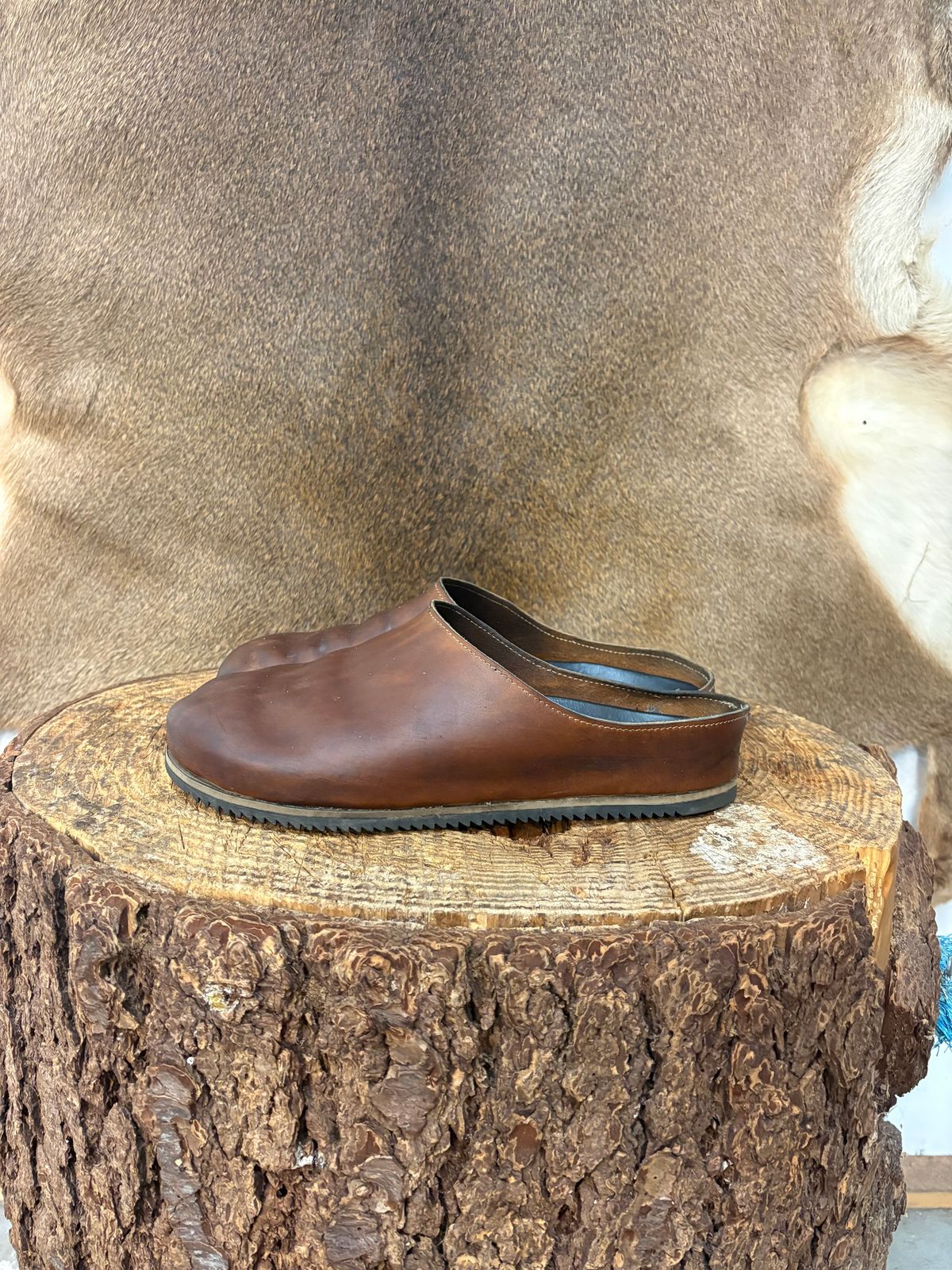 Photo by kendiamond on February 3, 2026 of the Ken Diamond Slipper in Horween Tan Latigo.