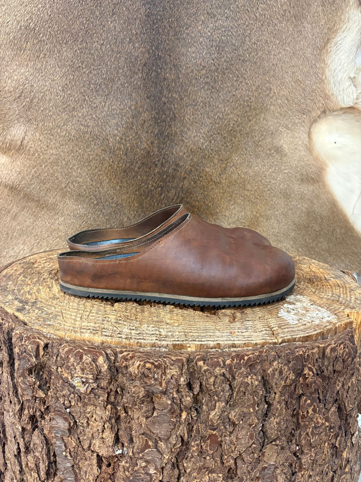 Photo by kendiamond on February 3, 2026 of the Ken Diamond Slipper in Horween Tan Latigo.