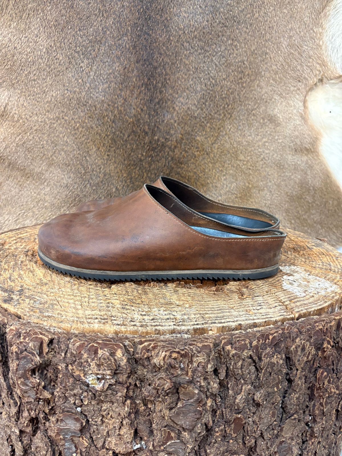 Photo by kendiamond on March 5, 2026 of the Ken Diamond Slipper in Horween Tan Latigo.