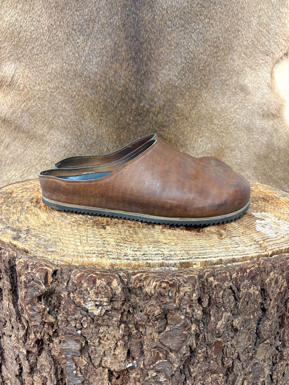 Photo by kendiamond on March 5, 2026 of the Ken Diamond Slipper in Horween Tan Latigo.