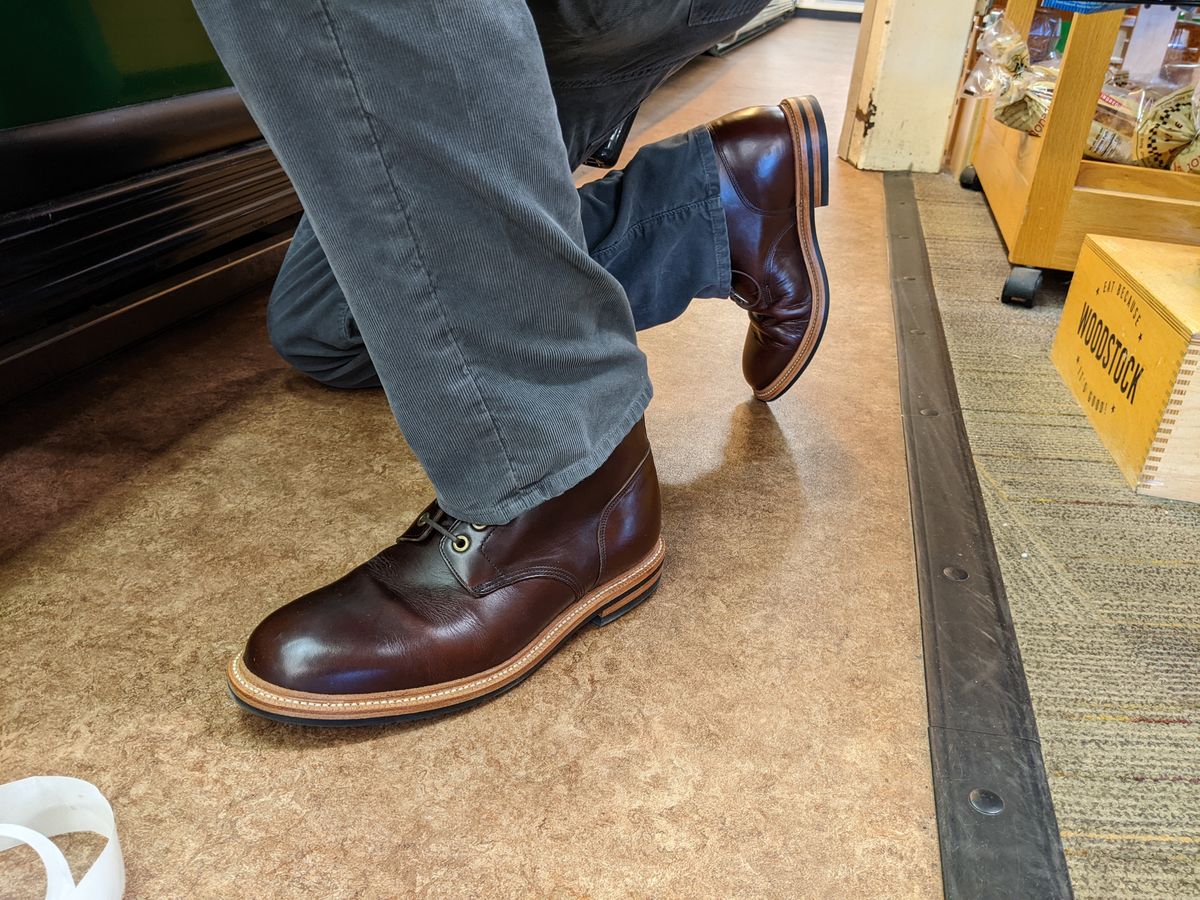 Photo by uriandries on October 9, 2023 of the Grant Stone Diesel Boot in Horween Crimson Chromexcel.