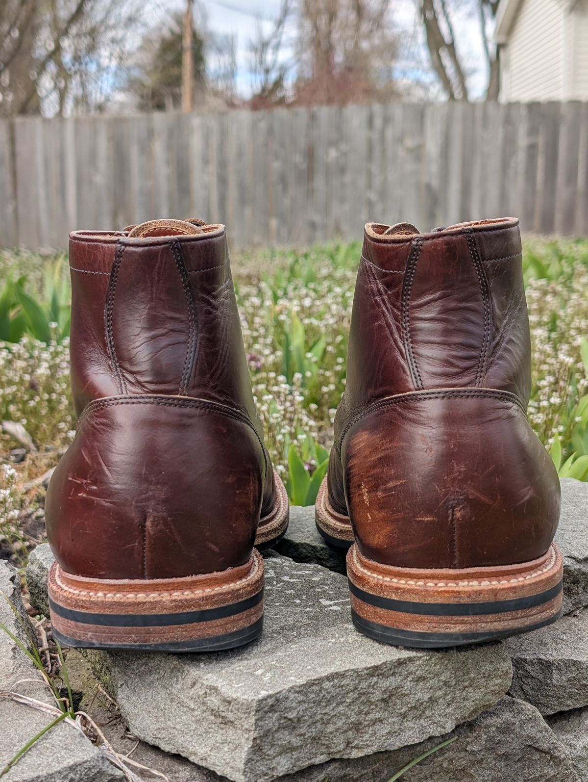 Photo by uriandries on April 6, 2024 of the Grant Stone Diesel Boot in Horween Crimson Chromexcel.