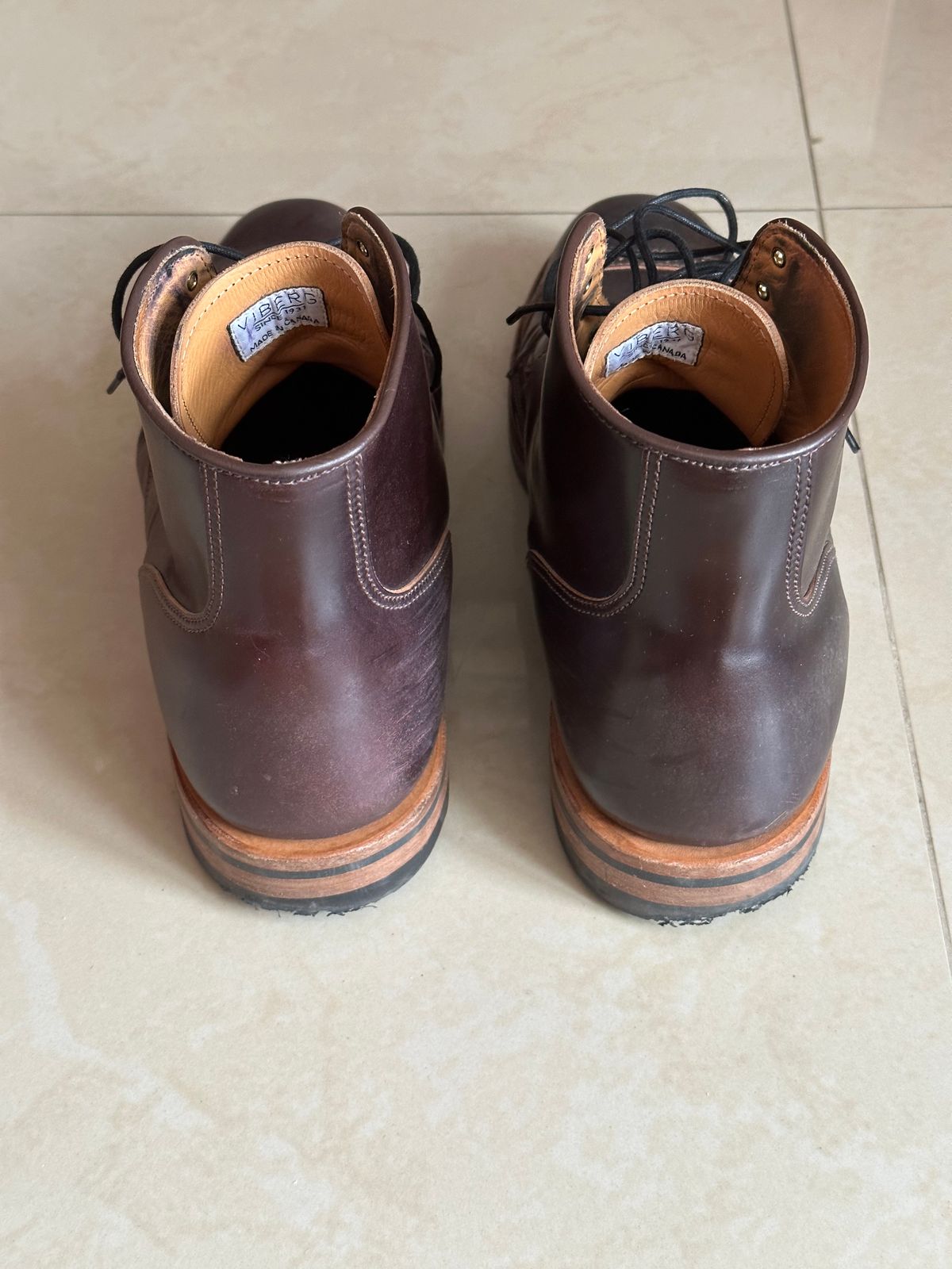 Photo by BootyHeist on March 3, 2023 of the Viberg Service Boot BCT in Horween Color 8 Shell Cordovan.