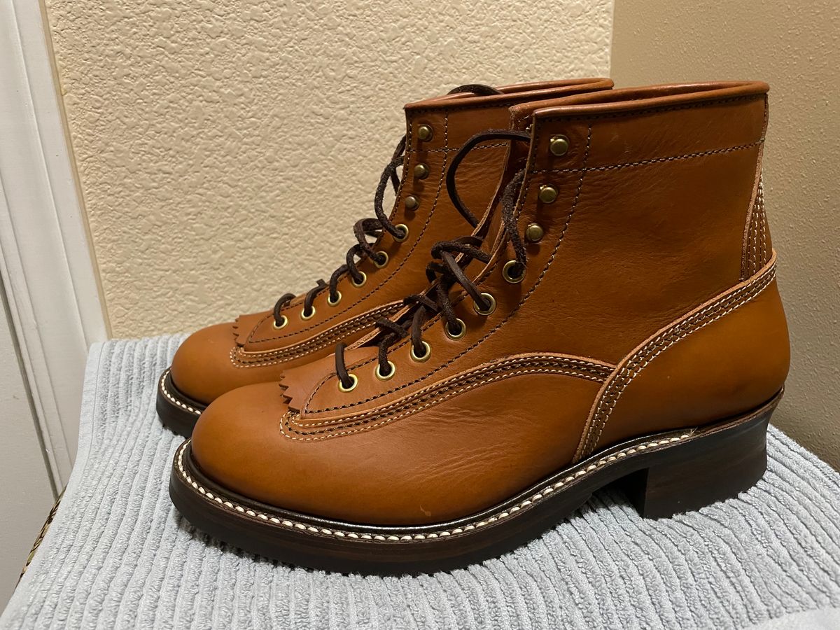 Photo by wildcat98 on October 1, 2023 of the John Lofgren Donkey Puncher Boots in Badalassi Carlo Cognac Minerva.