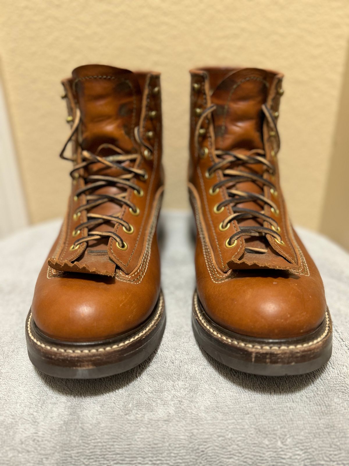 Photo by wildcat98 on November 5, 2023 of the John Lofgren Donkey Puncher Boots in Badalassi Carlo Cognac Minerva.