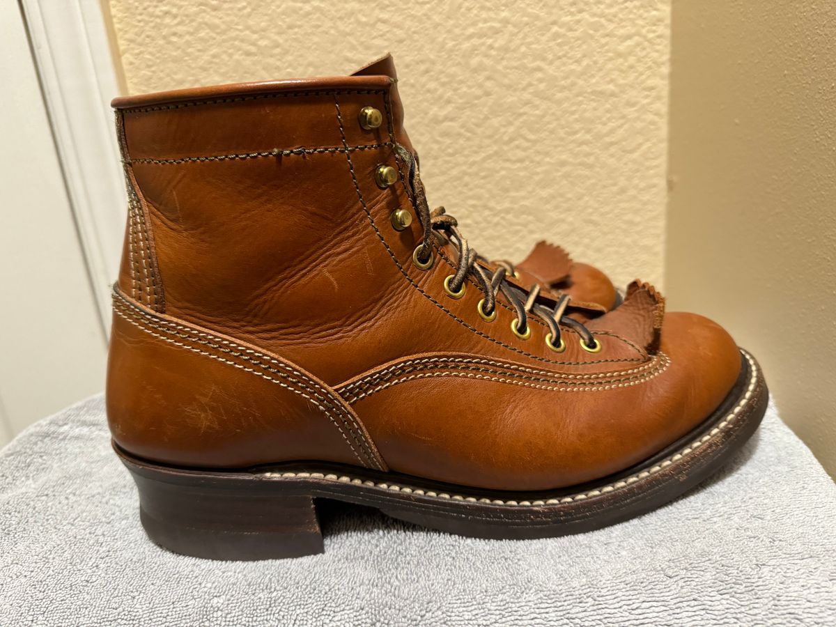 Photo by wildcat98 on December 6, 2023 of the John Lofgren Donkey Puncher Boots in Badalassi Carlo Cognac Minerva.
