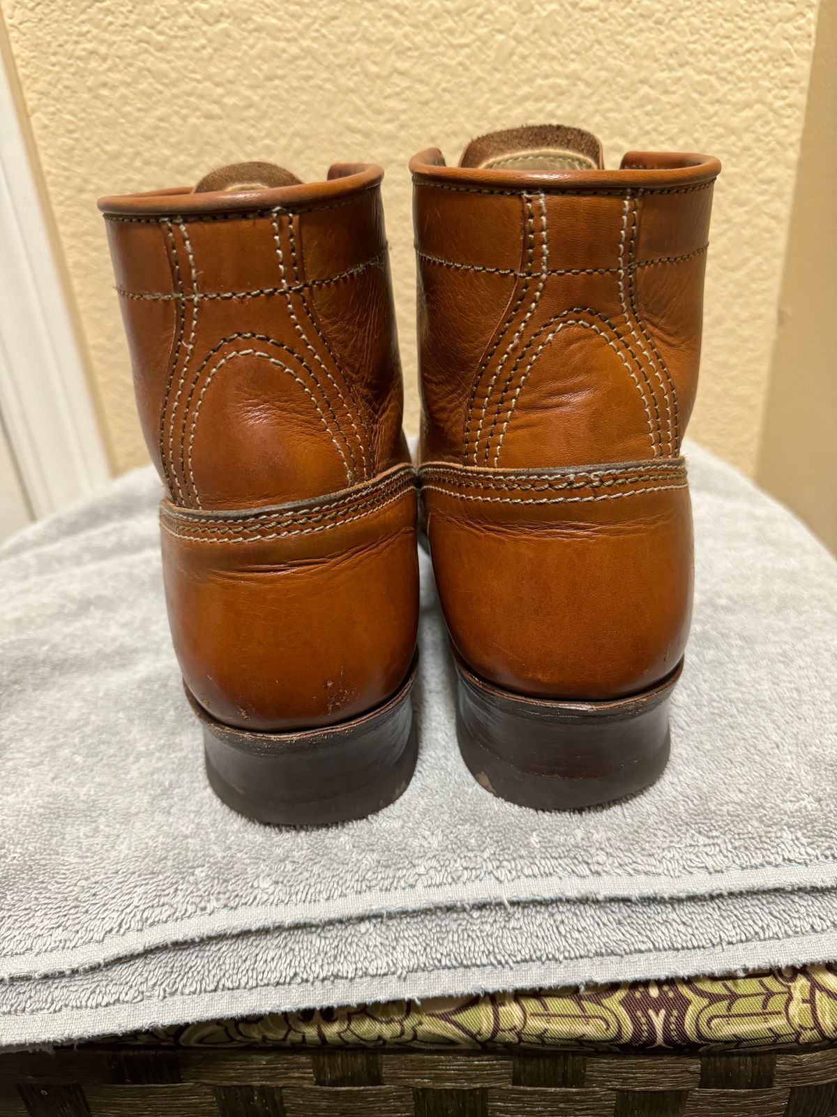 Photo by wildcat98 on January 6, 2024 of the John Lofgren Donkey Puncher Boots in Badalassi Carlo Cognac Minerva.