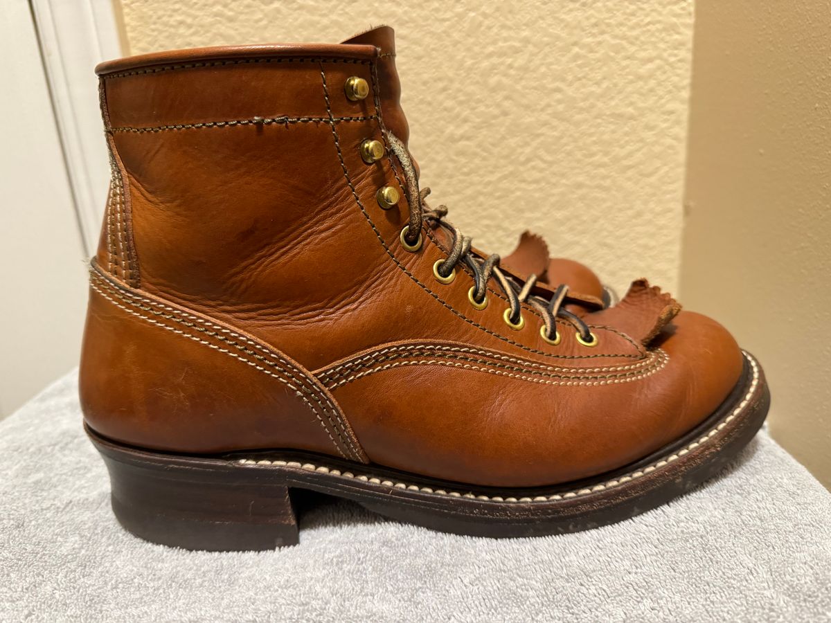 Photo by wildcat98 on January 6, 2024 of the John Lofgren Donkey Puncher Boots in Badalassi Carlo Cognac Minerva.