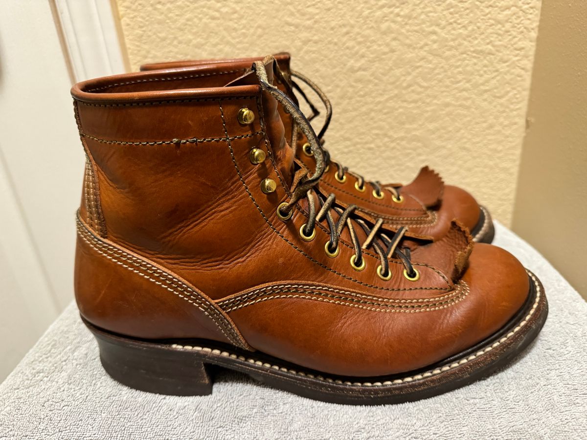 Photo by wildcat98 on February 6, 2024 of the John Lofgren Donkey Puncher Boots in Badalassi Carlo Cognac Minerva.