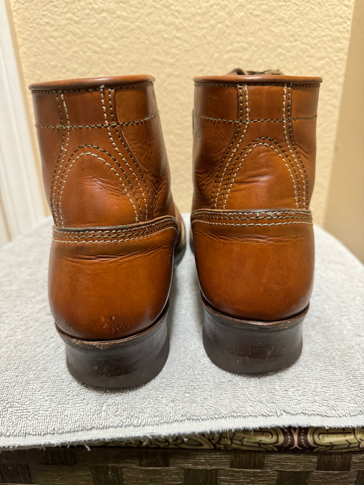 Photo by wildcat98 on February 6, 2024 of the John Lofgren Donkey Puncher Boots in Badalassi Carlo Cognac Minerva.