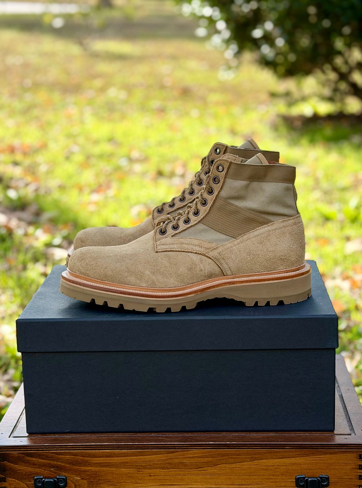 Photo by itsyaboisqueak on December 5, 2025 of the Viberg Jungle Boot V2 in C.F. Stead Waxy Mojave Unicorn Elk RO.