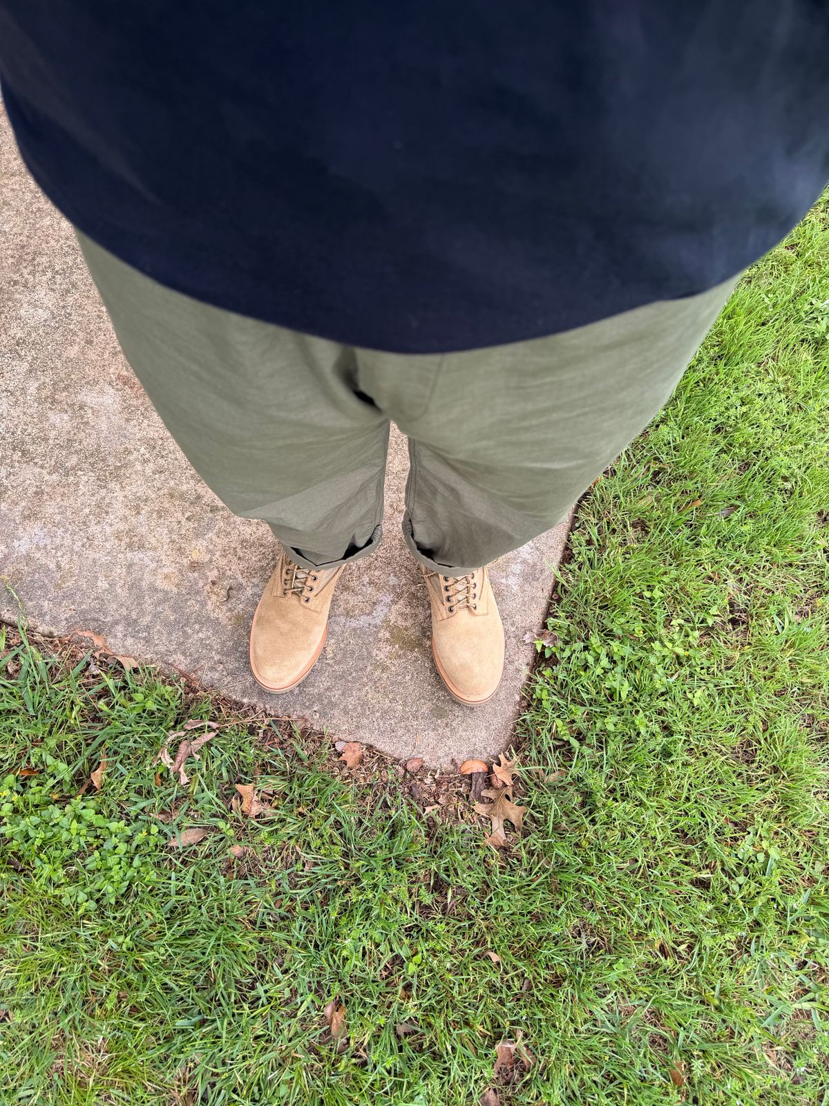 Photo by itsyaboisqueak on April 12, 2026 of the Viberg Jungle Boot V2 in C.F. Stead Waxy Mojave Unicorn Elk RO.