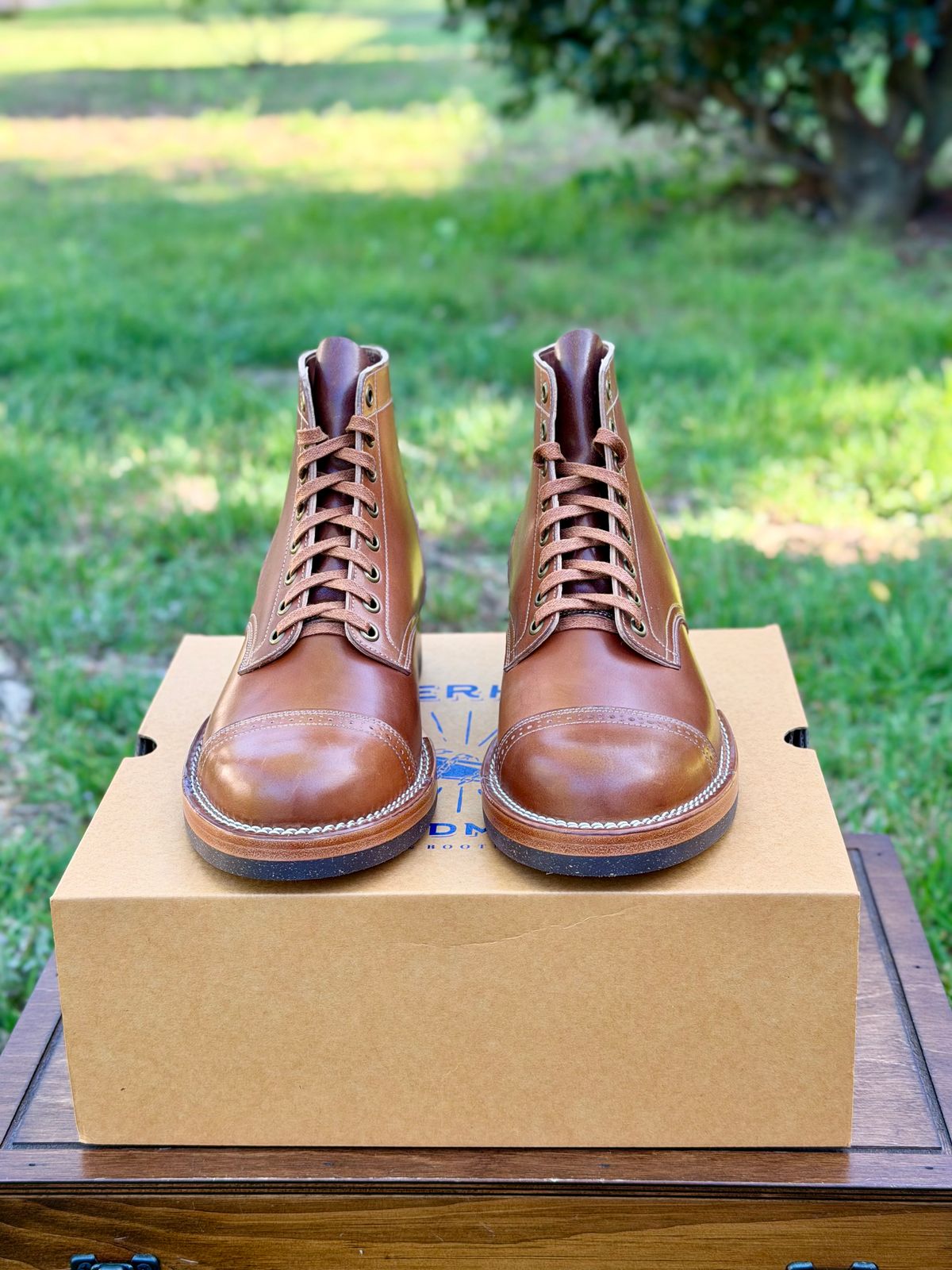 Photo by itsyaboisqueak on March 31, 2026 of the Onderhoud SVC03 Service Boot in Horween Amaretto Shell Cordovan.