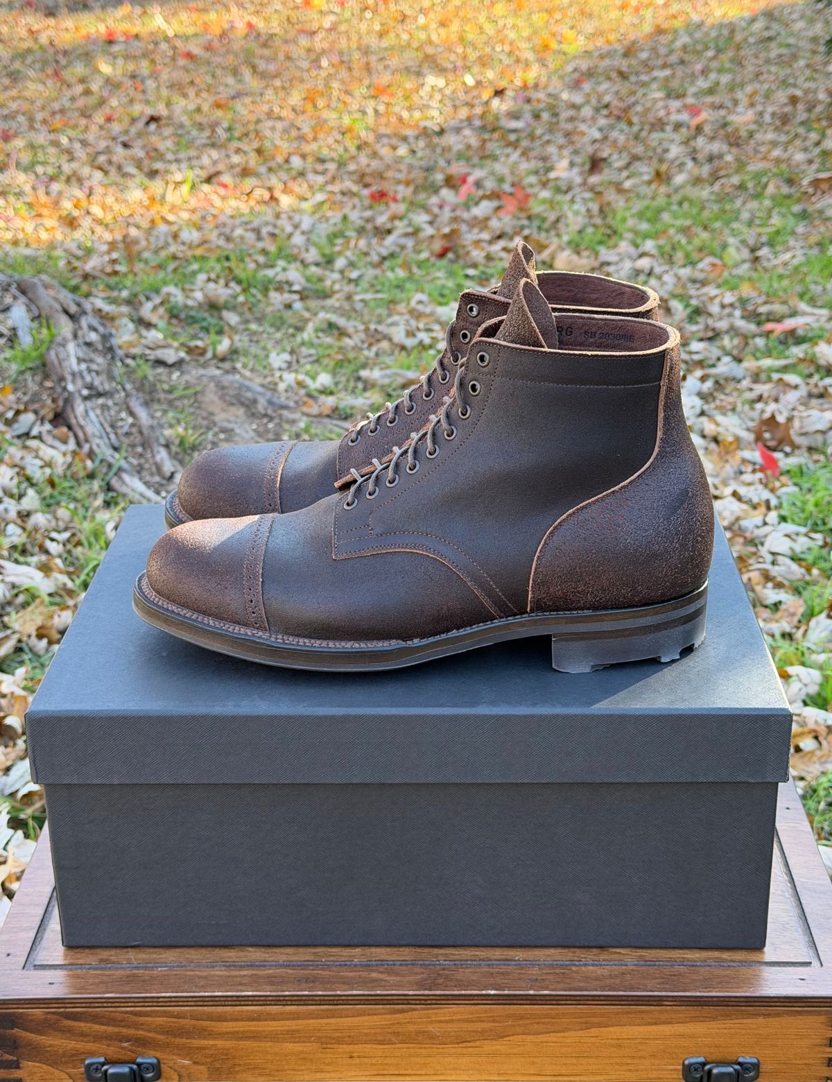 Photo by itsyaboisqueak on December 18, 2025 of the Viberg Service Boot BCT in Horween Brown Washed Waxed Flesh.