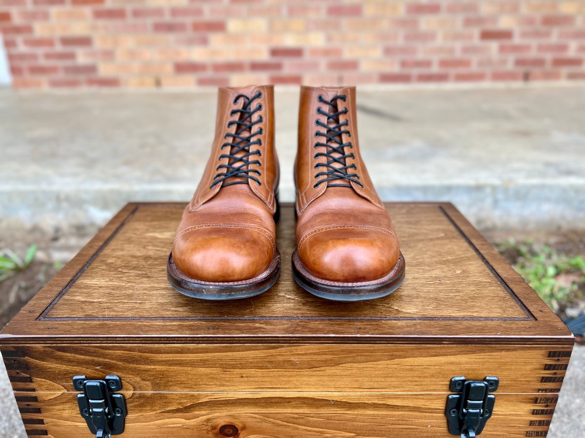 Photo by itsyaboisqueak on March 3, 2025 of the Viberg Service Boot in Conceria 800 Antique Oiled Vacchetta.