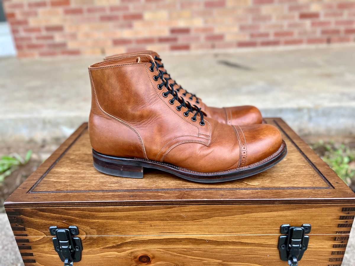 Photo by itsyaboisqueak on March 3, 2025 of the Viberg Service Boot in Conceria 800 Antique Oiled Vacchetta.